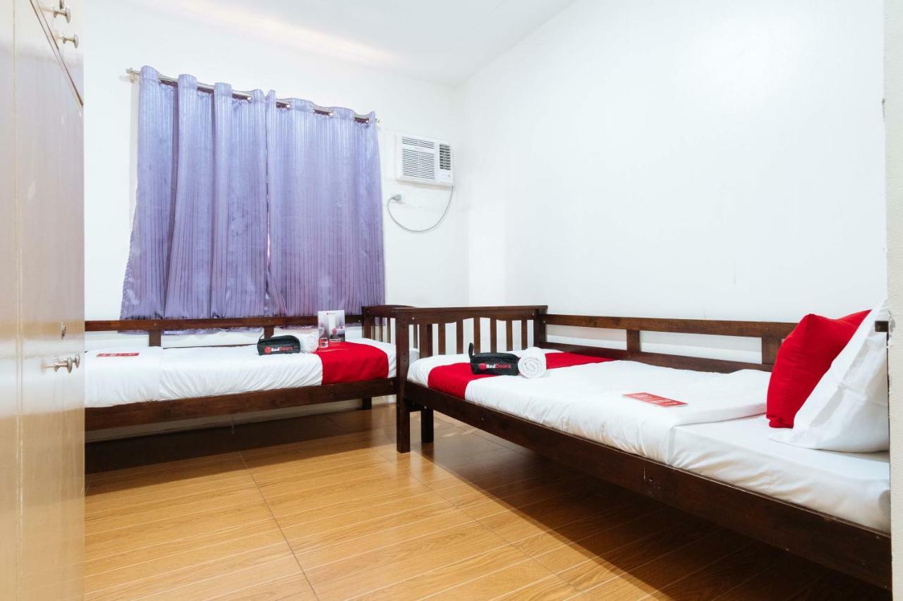 Reddoorz Near Robinsons Place Manila Exterior foto